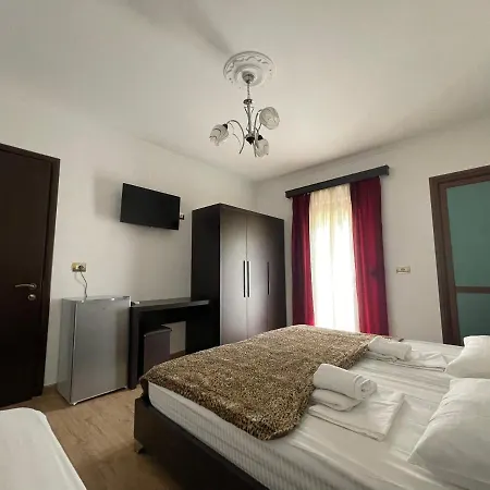 Centre 3*