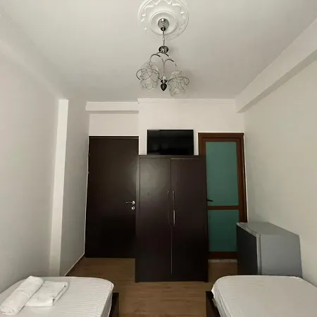 Centre